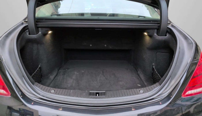 2014 Mercedes Benz S Class S350 CDI, Diesel, Automatic, 54,082 km, Boot Inside