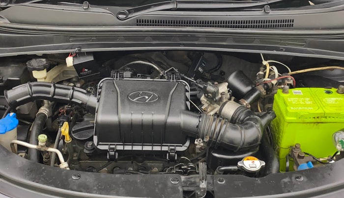 2012 Hyundai i10 MAGNA 1.1, CNG, Manual, 1,05,771 km, Engine View