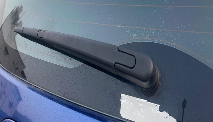 2017 Maruti S Cross ZETA 1.3, Diesel, Manual, 63,631 km, Rear Wiper