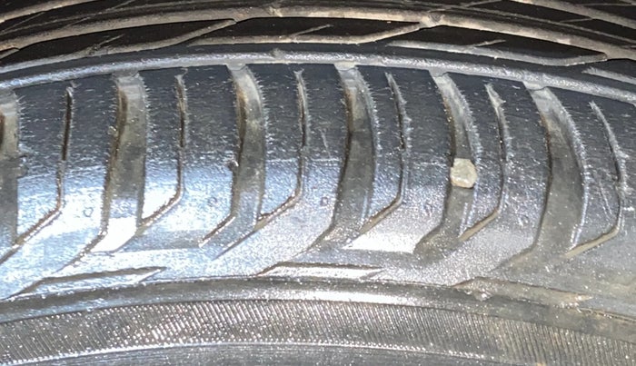 2018 Jeep Compass LIMITED (O) 1.4 PETROL AT, Petrol, Automatic, 67,384 km, Left Front Tyre Tread