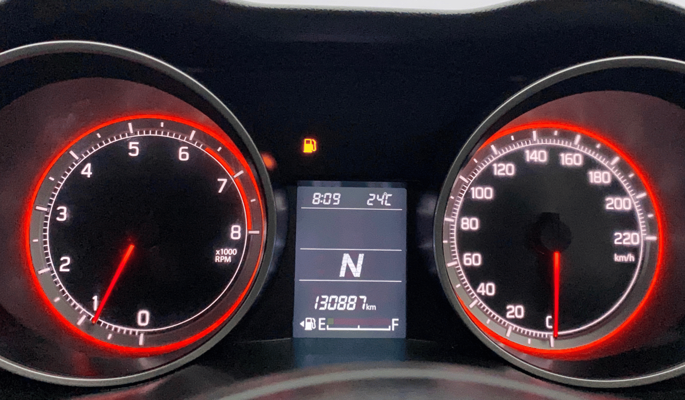 2019 Maruti Swift VXI AMT, Petrol, Automatic, 1,30,653 km, Odometer Image