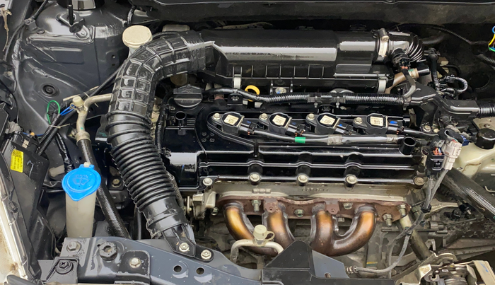 2020 Maruti Swift VXI AMT, Petrol, Automatic, 80,297 km, Engine View - Right