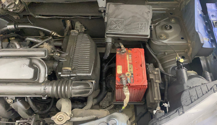 2017 Renault Kwid CLIMBER 1.0 AMT, Petrol, Automatic, 49,297 km, Engine View - Left