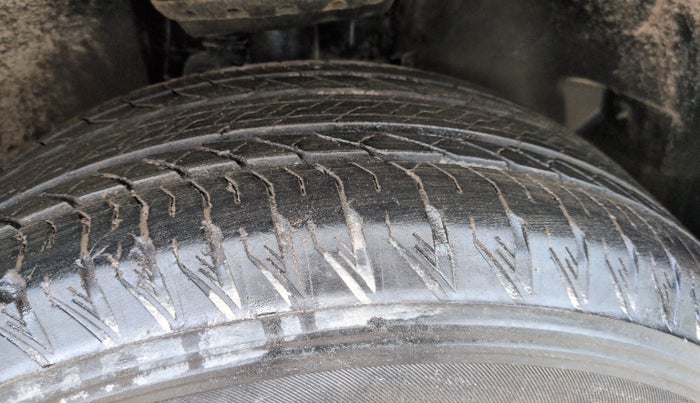 2021 Tata Safari XZA PLUS 6S, Diesel, Automatic, 43,449 km, Left Front Tyre Tread