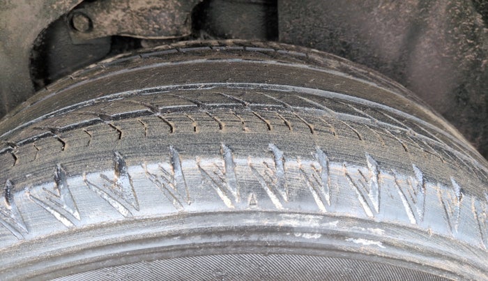 2021 Tata Safari XZA PLUS 6S, Diesel, Automatic, 43,449 km, Right Front Tyre Tread