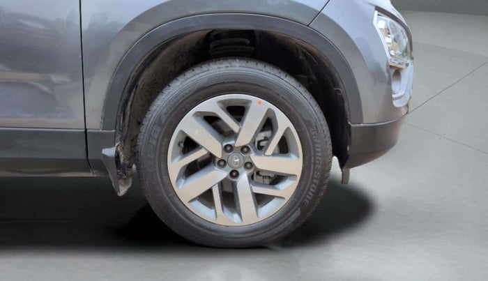 2021 Tata Safari XZA PLUS 6S, Diesel, Automatic, 43,449 km, Right Front Wheel