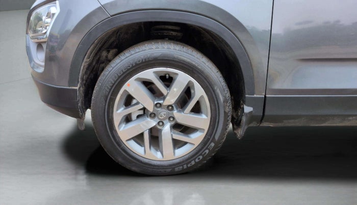 2021 Tata Safari XZA PLUS 6S, Diesel, Automatic, 43,449 km, Left Front Wheel