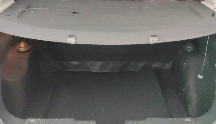 2022 Tata ALTROZ XZ DIESEL, Diesel, Manual, 60,344 km, Boot Inside