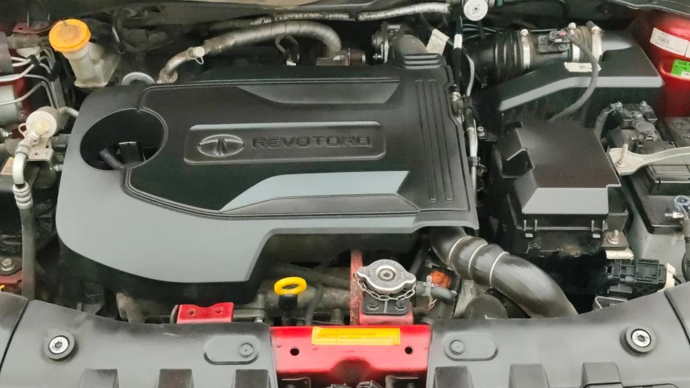 2022 Tata ALTROZ XZ DIESEL, Diesel, Manual, 59,560 km, Engine View