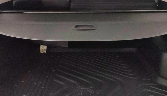 2020 MG HECTOR SHARP 1.5 DCT PETROL, Petrol, Automatic, 61,381 km, Boot Inside