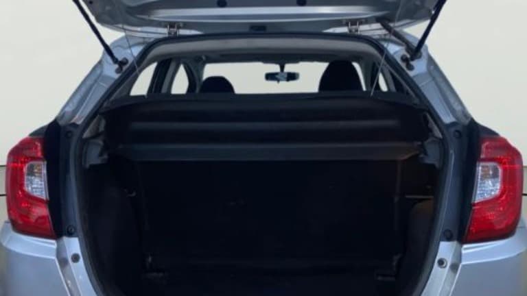 2017 Honda WR-V 1.5L I-DTEC VX MT, Diesel, Manual, 1,06,092 km, Boot Inside