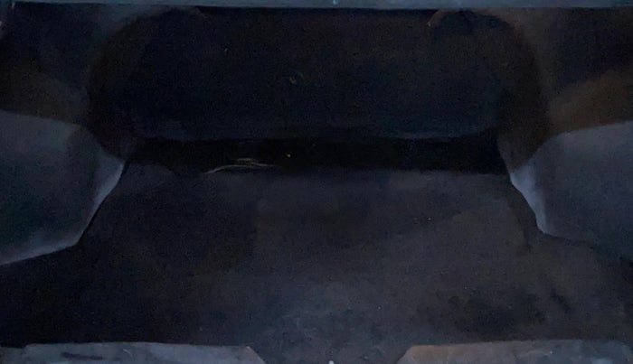 2017 Maruti Ciaz ALPHA DIESEL 1.3, Diesel, Manual, 1,39,590 km, Boot Inside