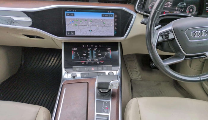 2021 Audi A6 45 TFSI TECHNOLOGY, Petrol, Automatic, 31,259 km, Air Conditioner