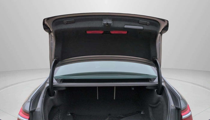 2021 Audi A6 45 TFSI TECHNOLOGY, Petrol, Automatic, 31,259 km, Boot Door Open