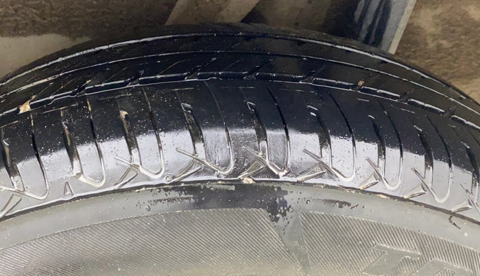 2018 Honda Amaze 1.2L I-VTEC S, Petrol, Manual, 80,731 km, Left Rear Tyre Tread