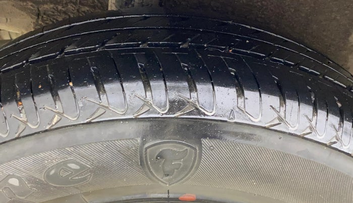 2018 Honda Amaze 1.2L I-VTEC S, Petrol, Manual, 80,731 km, Right Rear Tyre Tread