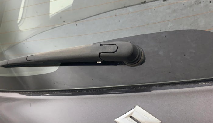 2018 Maruti Vitara Brezza ZDI AMT, Diesel, Automatic, 52,670 km, Rear Wiper