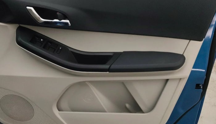 2024 Tata Tiago XZA PLUS PETROL, Petrol, Automatic, 3,289 km, Driver Side Door Panels Control