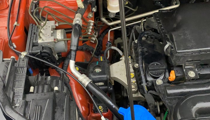 2023 Maruti BREZZA ZXI + SMART HYBRID DUAL TONE, Petrol, Manual, 65,858 km, Engine View - Right