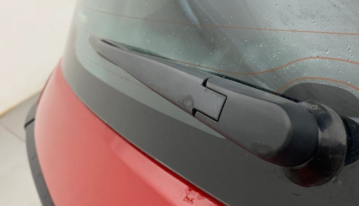 2023 Maruti BREZZA ZXI + SMART HYBRID DUAL TONE, Petrol, Manual, 65,858 km, Rear Wiper