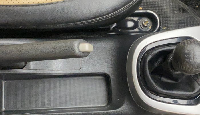 2016 Honda Jazz 1.5L I-DTEC VX, Diesel, Manual, 92,935 km, Gear Lever