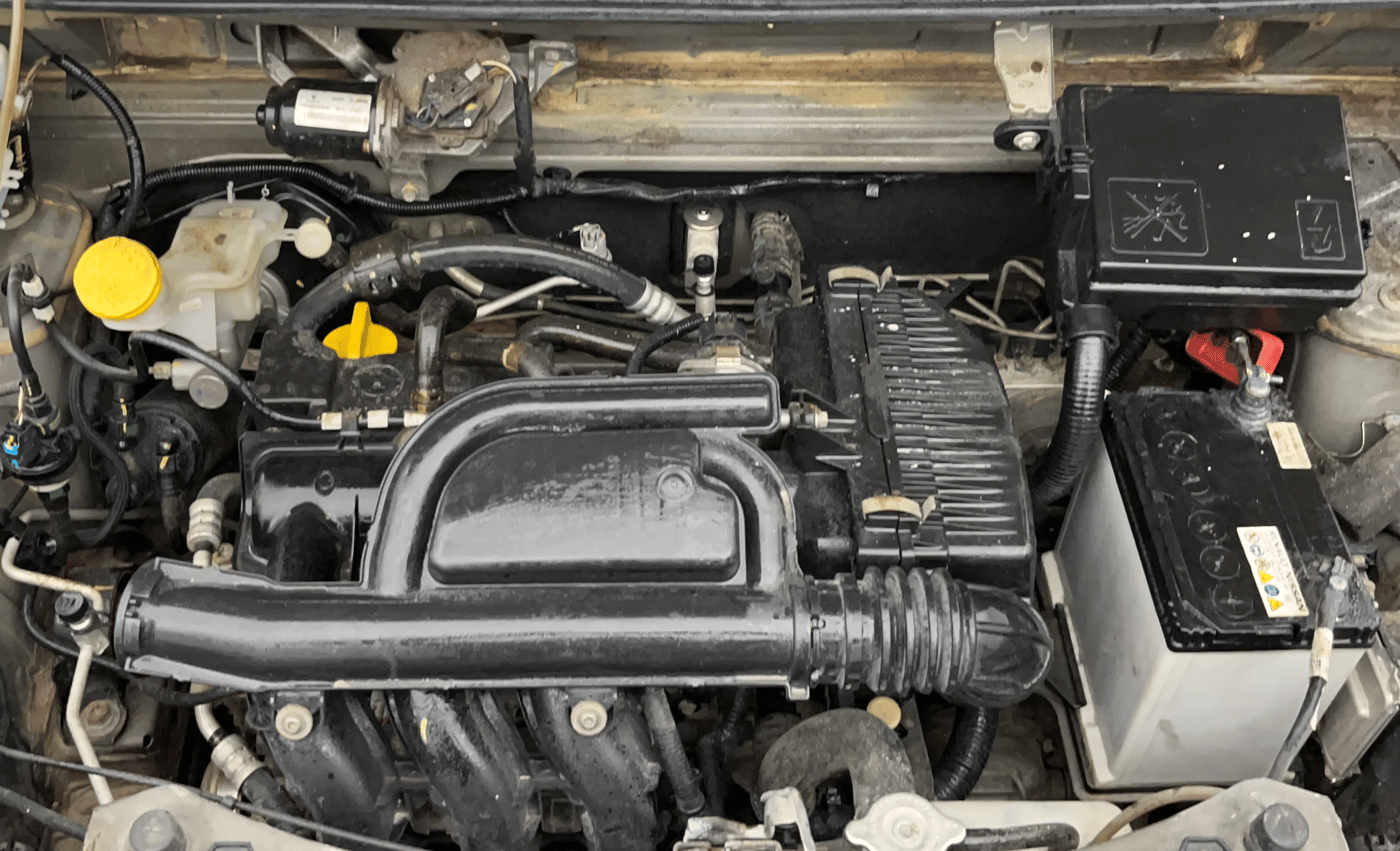 2021 Renault Kwid RXT 1.0 (O), Petrol, Manual, 21,089 km, Engine View