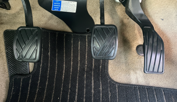 2018 Maruti Ciaz ALPHA 1.5 SHVS PETROL, Petrol, Manual, 53,489 km, Pedals