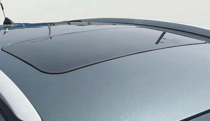 2023 Tata NEXON XM SUNROOF PETROL, Petrol, Manual, 35,110 km, Moonroof/ Sunroof