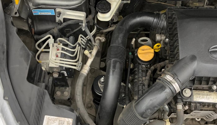 2021 Tata NEXON XMA SUNROOF PETROL, Petrol, Automatic, 86,573 km, Engine View - Right