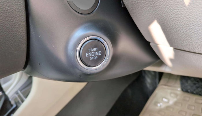 2017 Skoda Superb STYLE 1.8 TSI AT, Petrol, Automatic, 36,581 km, Keyless Start/ Stop Button