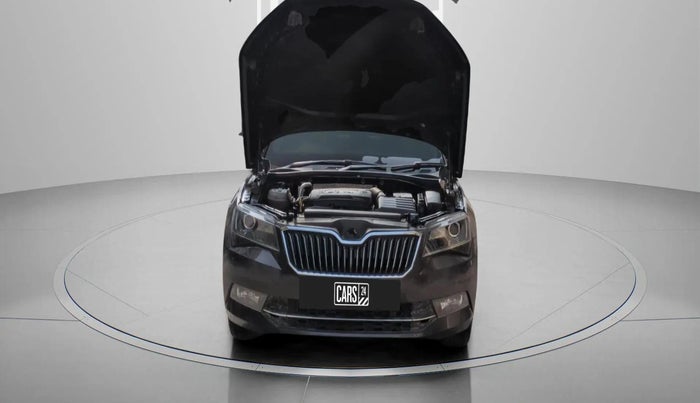 2017 Skoda Superb STYLE 1.8 TSI AT, Petrol, Automatic, 36,581 km, Open Bonet