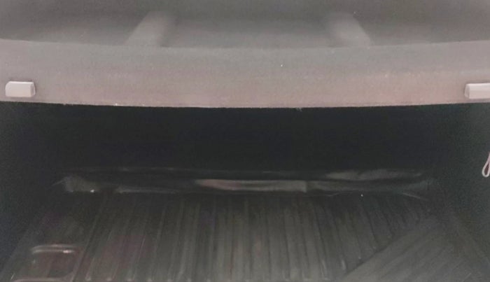 2022 KIA SONET HTX 1.0 IMT, Petrol, Manual, 17,963 km, Boot Inside