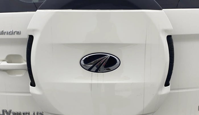 2018 Mahindra TUV 300 PLUS P8, Diesel, Manual, 31,709 km, Spare Tyre