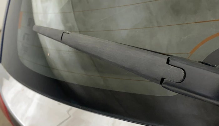 2019 Maruti Baleno ZETA PETROL 1.2, CNG, Manual, 65,600 km, Rear Wiper