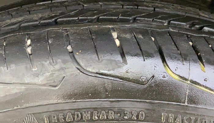 2024 Tata NEXON Pure S 1.2 Revotron 6AMT, Petrol, Automatic, 7,192 km, Left Front Tyre Tread