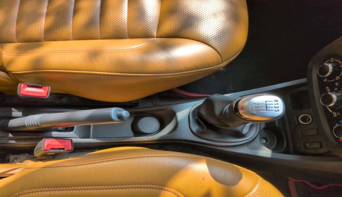 2019 Renault Duster 110 PS RXS MT DIESEL, Diesel, Manual, 37,645 km, Gear Lever