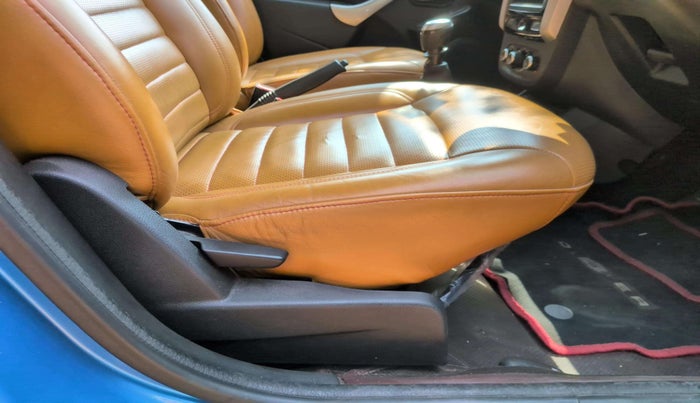 2019 Renault Duster 110 PS RXS MT DIESEL, Diesel, Manual, 37,645 km, Driver Side Adjustment Panel