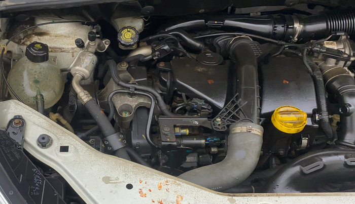 2015 Renault Lodgy 110 PS RXZ STEPWAY 8 STR, Diesel, Manual, 28,953 km, Engine View - Right