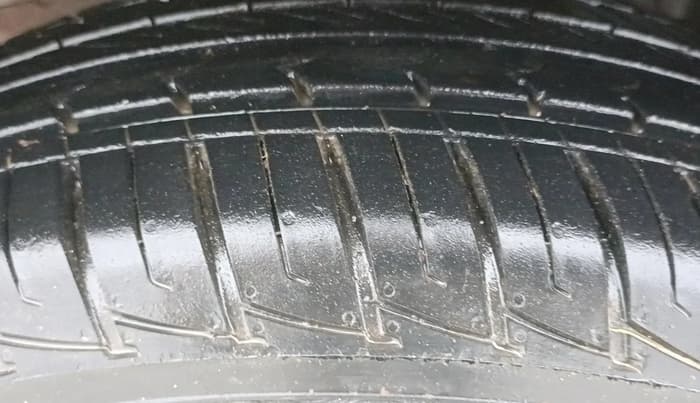 2019 Renault Duster RXS PETROL, Petrol, Manual, 56,513 km, Left Front Tyre Tread