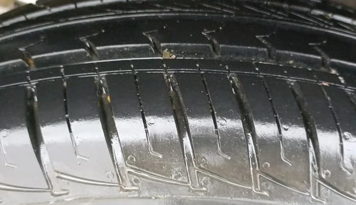 2019 Renault Duster RXS PETROL, Petrol, Manual, 56,513 km, Left Rear Tyre Tread