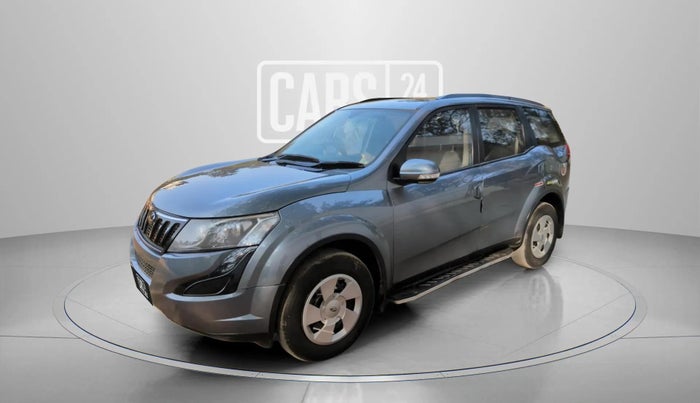 2016 Mahindra XUV500 W6, Diesel, Manual, 64,362 km, Left Front Diagonal