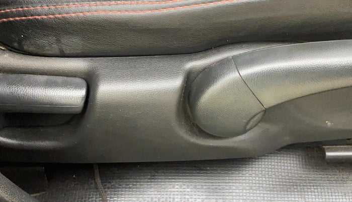 2019 Honda WR-V 1.2L I-VTEC VX MT, Petrol, Manual, 45,867 km, Driver Side Adjustment Panel