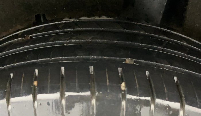 2019 Maruti Baleno ALPHA PETROL 1.2, Petrol, Manual, 38,658 km, Left Rear Tyre Tread