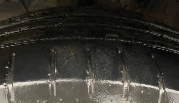 2019 Maruti Baleno ALPHA PETROL 1.2, Petrol, Manual, 38,658 km, Left Front Tyre Tread