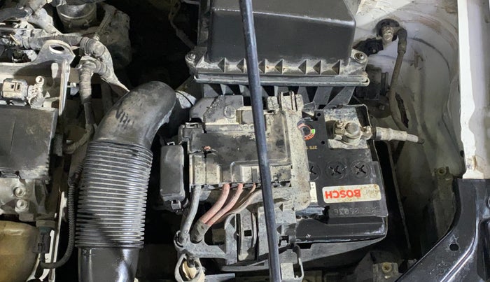 2015 Volkswagen Polo HIGHLINE1.2L, Petrol, Manual, 60,356 km, Engine View - Left