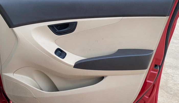 2015 Hyundai Eon ERA +, Petrol, Manual, 42,818 km, Driver Side Door Panels Control