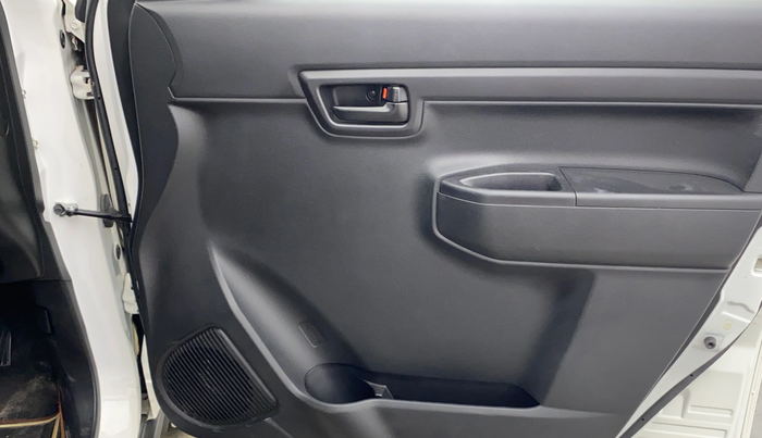 2022 Maruti S PRESSO VXI (O), Petrol, Manual, 6,387 km, Driver Side Door Panels Control