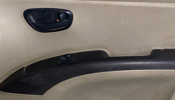 2013 Hyundai i10 ERA 1.1, Petrol, Manual, 67,214 km, Driver Side Door Panels Control