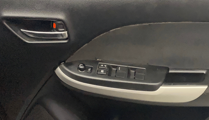 2017 Maruti Baleno ZETA CVT PETROL 1.2, Petrol, Automatic, 53,593 km, Driver Side Door Panels Control