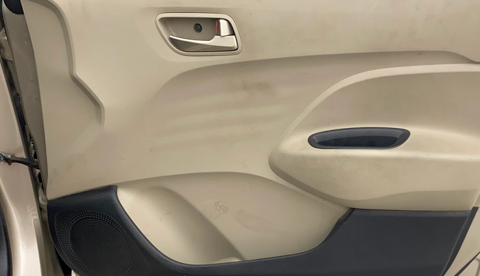 2019 Hyundai NEW SANTRO SPORTZ MT, Petrol, Manual, 25,626 km, Driver Side Door Panels Control